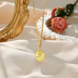 Gold rose pattern necklace
